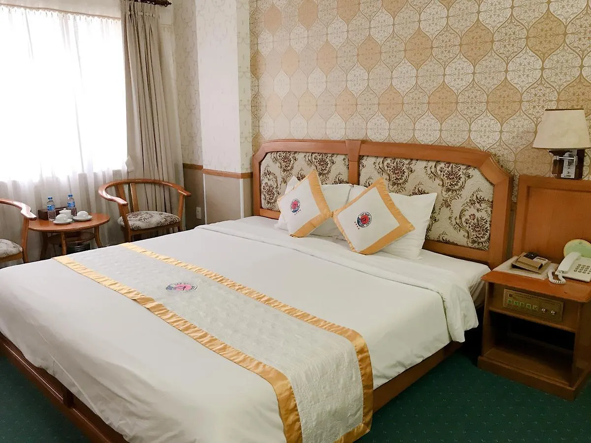 Cap Saint Jacques Hotel Vung Tau 4*,